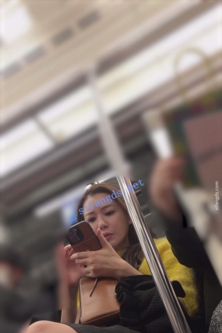 【日产精选】022熟女穿开裆T恤配骚丁约会+花裙豹纹丁字