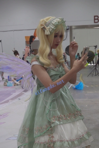 【xxn-326】双马尾蕾丝裙美女..穿裙撑无打底..浅黄内前后CD