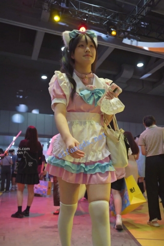 【xxn-246】双马尾猫耳萝莉女仆..大长腿白丝过膝袜前后CD