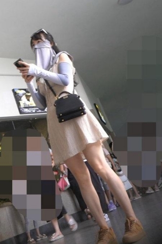 kc1501（空城原创）防晒做足的连衣裙小少妇，粉色透明N夹翅膀